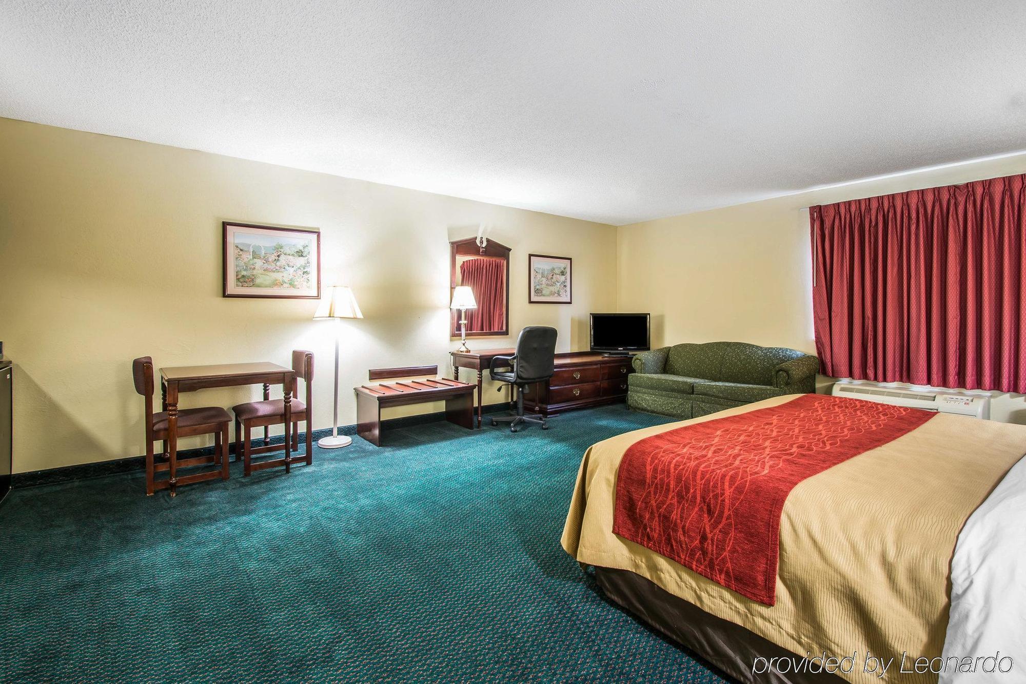 Super 8 By Wyndham Montgomery I-65 Exterior foto