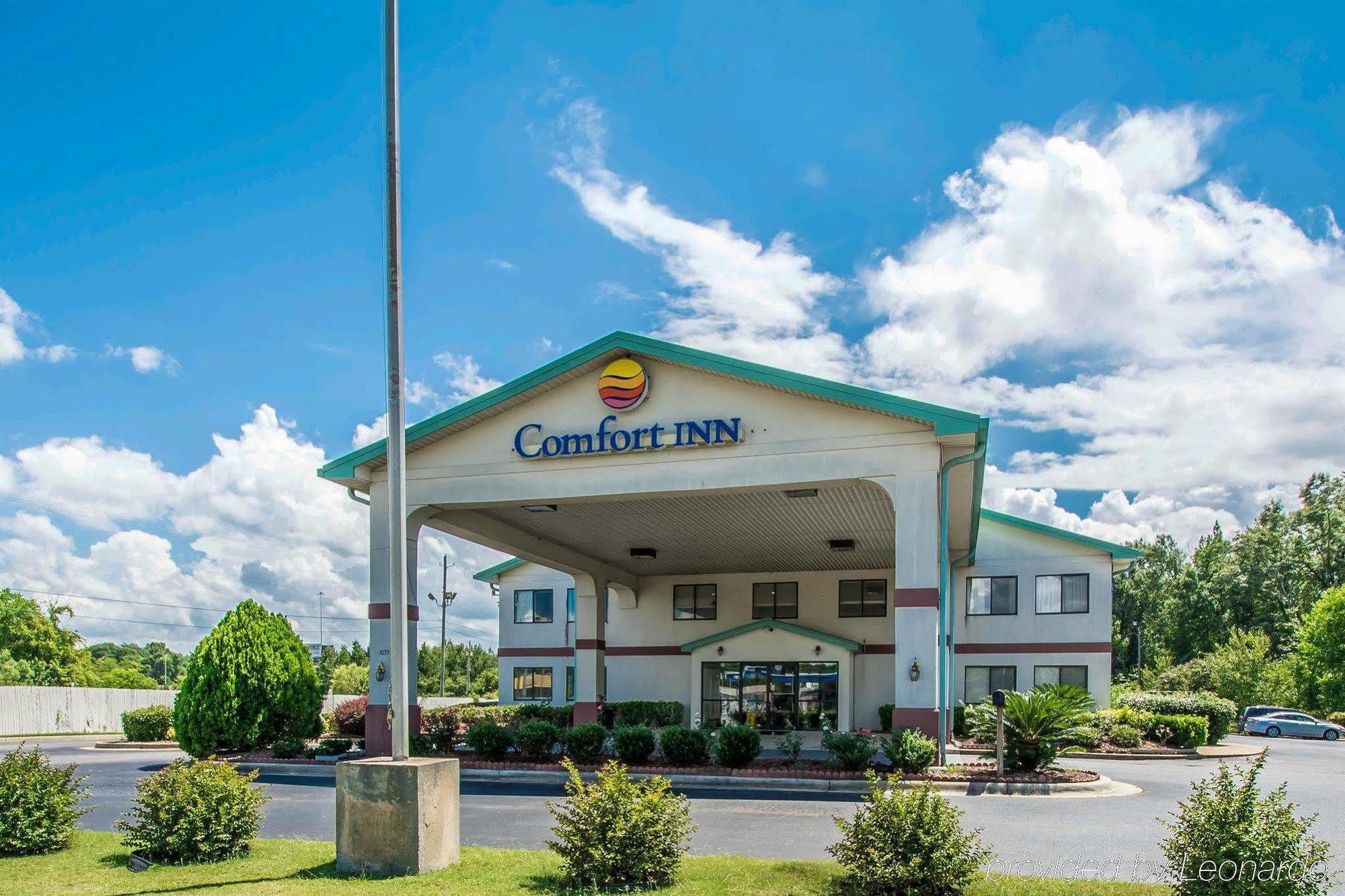 Super 8 By Wyndham Montgomery I-65 Exterior foto